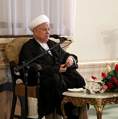 آیتالله هاشمی رفسنجانی در دیدار با رییس، معاونان و مدیران سازمان ملی استاندارد ایران آیتالله هاشمی رفسنجانی در دیدار با رییس، معاونان و مدیران سازمان ملی استاندارد ایران